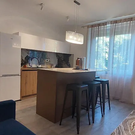 Milla Apartment *
